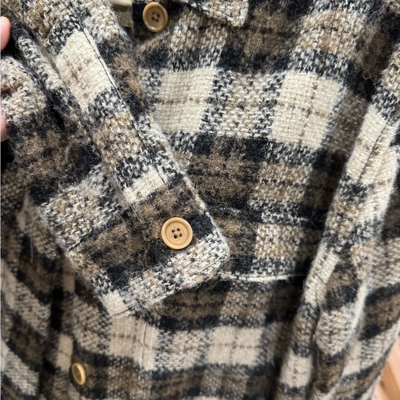 Plaid Button-Up Jacket - Picture 3 of 4
